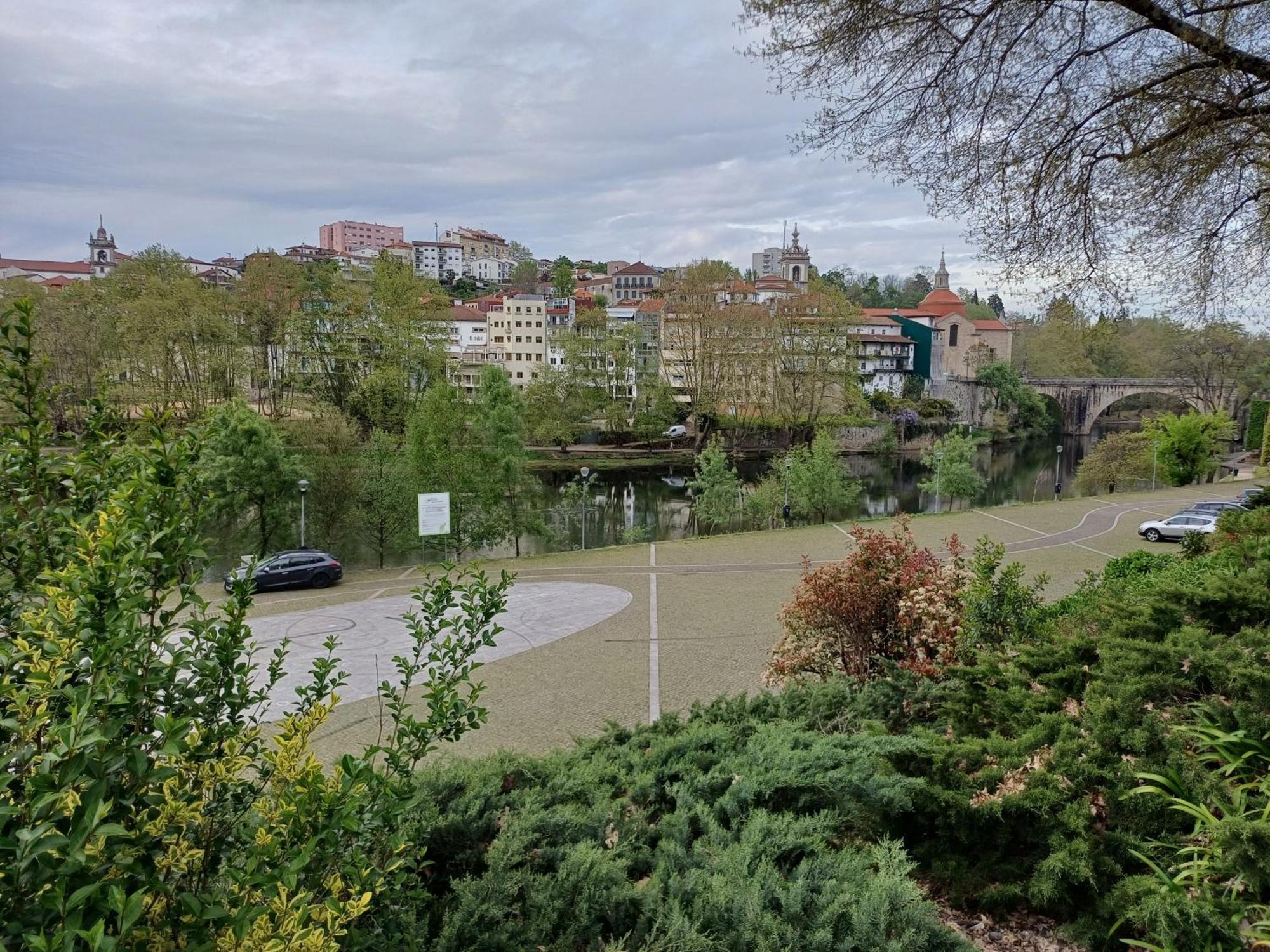 "Bouca Drigues" Casa Antiga De Pedra Com Piscina E Vista Rio Villa Amarante Luaran gambar